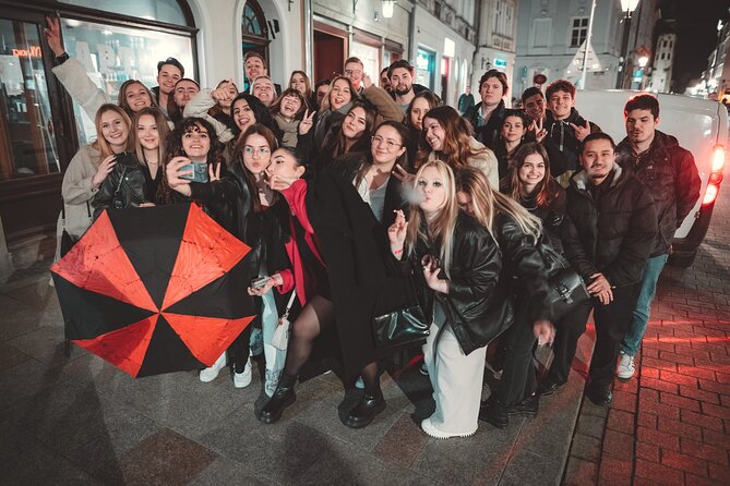 1 Hour of Open Bar Pub Crawl + Karaoke + VIP Entry to Best Clubs - Booking, Weather, and Cancellation Details
