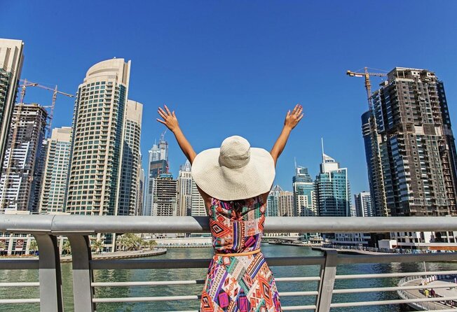 1 HR - Dubai Marina Luxury Yacht Tour - Key points to know before boarding