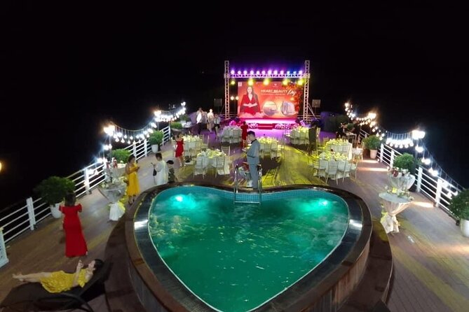 2-Day Luxury Halong Bay Aspira Cruise from Hanoi - Why an overnight cruise works so well here