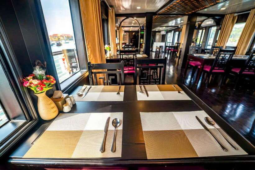 2-Day Peaceful in Bai Tu Long Bay with Luxury Cruise - Key points to know before booking
