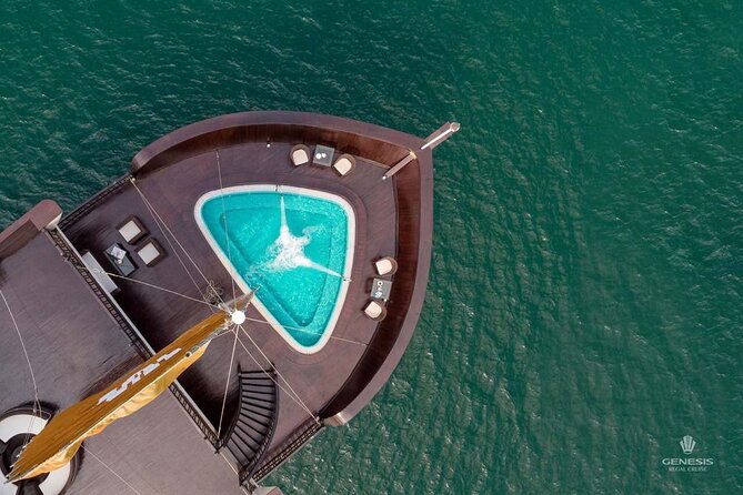 2 Days and 1 Night Halong Bay Luxury Genesis Regal Cruises - Hanoi pickup and the road to the pier