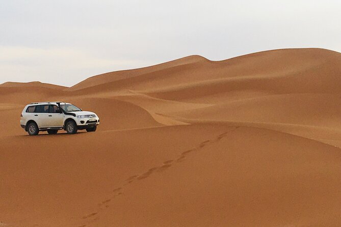 2 Days trip to erg chigaga and spend night at the luxury Camp - Foum Zguid, the last useful stop