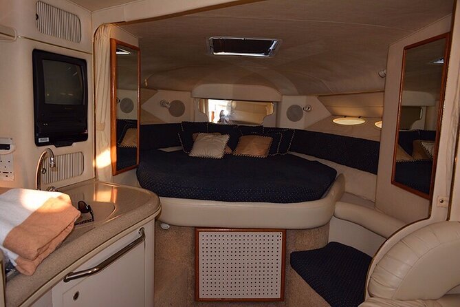 2-hour Private Sunset Cruise on a luxury yacht in Cancun Bay 25P18 - Food, drinks, and extras you need to plan