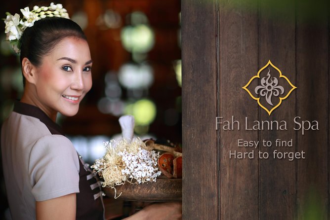 2 Hour Siam Herbal Luxury Spa Package at Fah Lanna Spa - Old City branch - What the two-hour Siam Herbal package includes