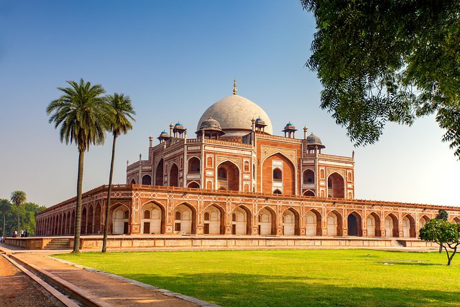 3-Days Private Golden Triangle Tour: Delhi, Agra & Jaipur by Car - What the $127 price really buys you