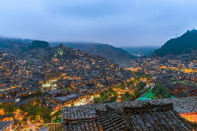 3 Days Private Luxury Guilin Highlights Tour - Yulong River and the Ten-Mile Gallery show rural Yangshuo