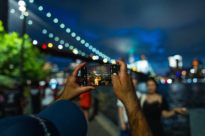 3 Hour Luxury Bus Tour of NYC Night Highlights - Chinatown, Little Italy, and crossing the Manhattan Bridge