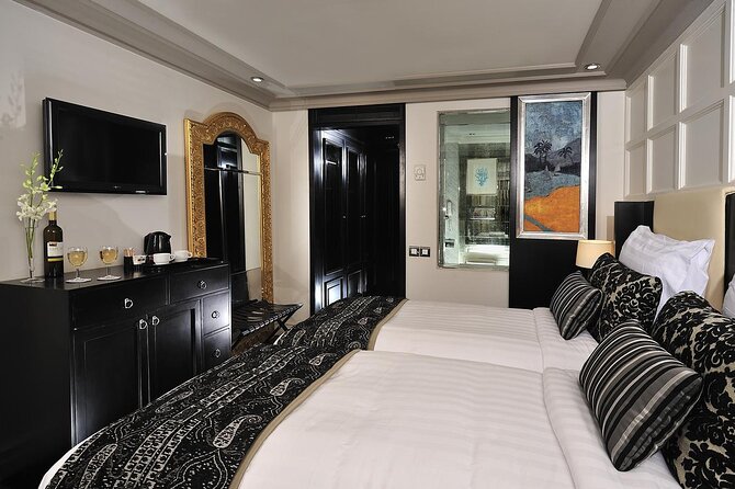 4-Day Luxury Nile Cruise from Aswan to Luxor with Private Guide - Edfu and the temple of Horus