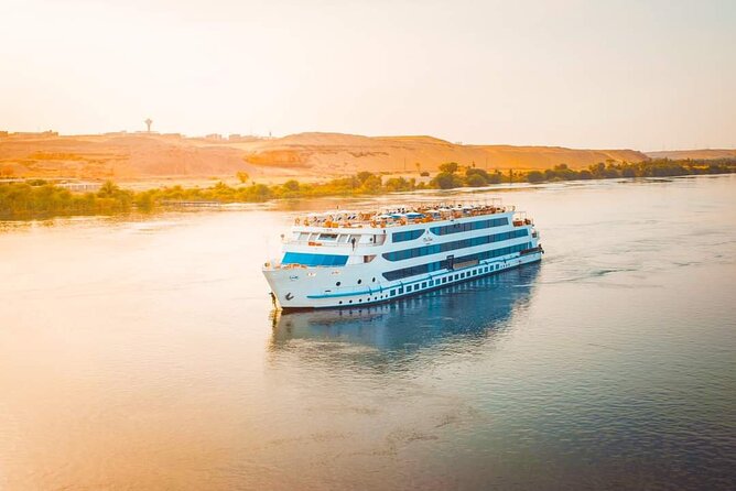 4 Days Luxury Nile Cruise from Aswan - Day 3: Edfu, Esna, and the great temples of Luxor