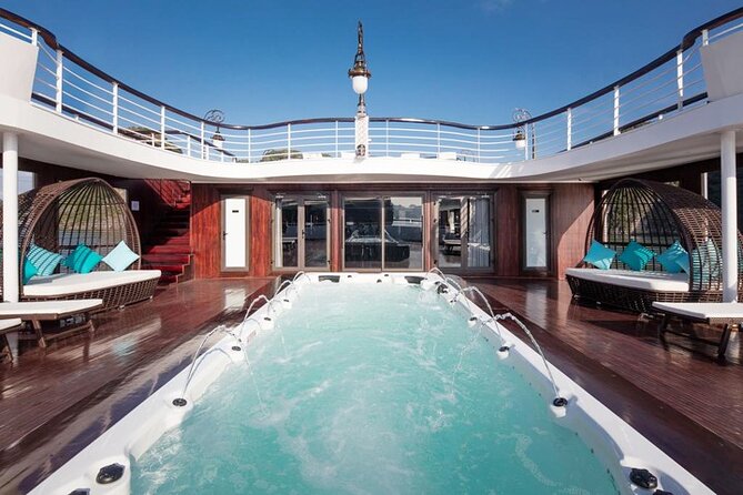 5/6/6++ stars All-Inclusive 2d/1n-ULTRA LUXURY STYLE-cruising LIKE A BOSS - The limousine ride from Hanoi to Tuan Chau