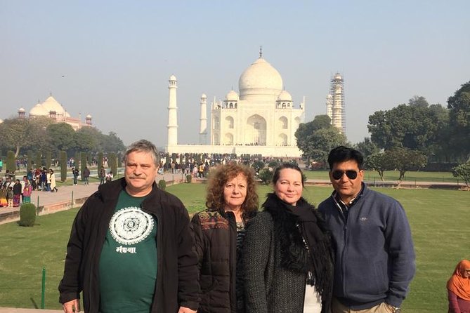5 Day Golden Tingle Luxury Private Tour with Guide - Day one: Delhi’s monuments and grand avenues