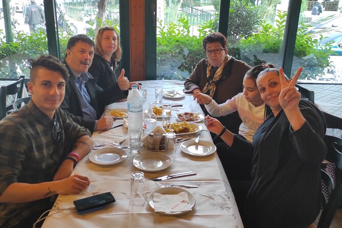 6-Hour Private Luxury Tour in Athens: Exclusively for couples - What the price includes, and what it does not