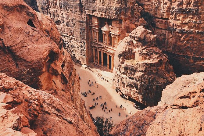 7-Day Super Luxury Guided Tour By Mercedes S-Class - Madaba, Mount Nebo, and the Jordan River
