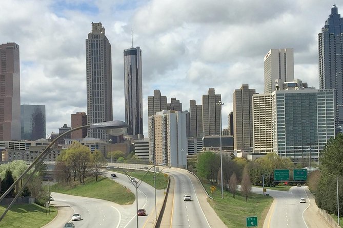 7-Hr The Walking Dead Private VIP Tour in Atlanta and Senoia with Transportation - Alexandria and the show’s working locations