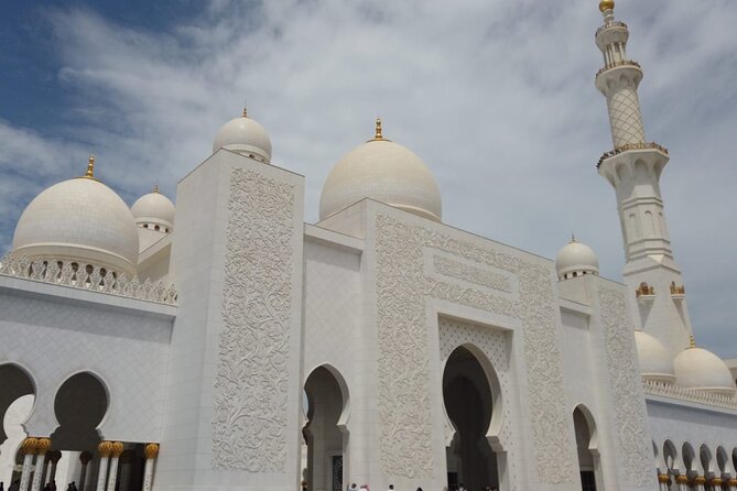Abu Dhabi City Tour with Gold Coffee: A Taste of Luxury & Culture - What kind of visitor will enjoy this most?
