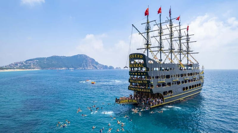 Alanya: All Inclusive Luxury Boat Trip & Free Time in Alanya - Buffet lunch and drinks on board
