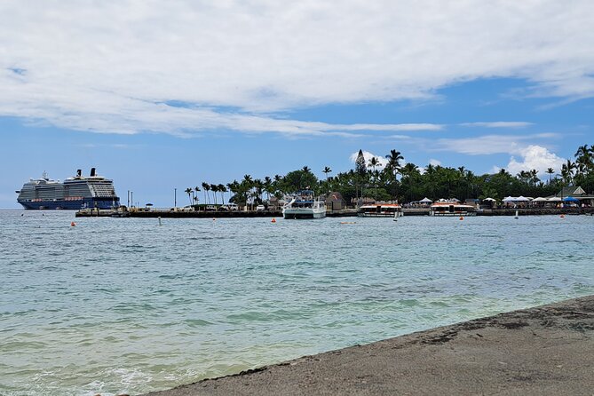 Ali'i Private Tour in Luxury Van - Kahaluu Beach Park for snorkeling or a surf lesson