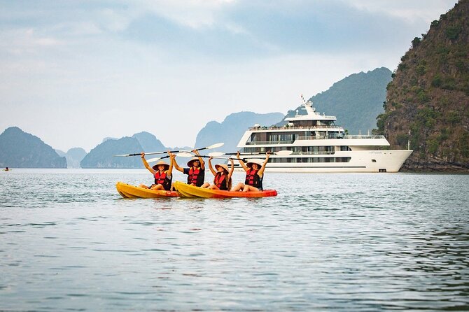 ALL Inclusive: Halong Bay Overnight Luxury Cruise Collection - Guide service and the human side of the trip