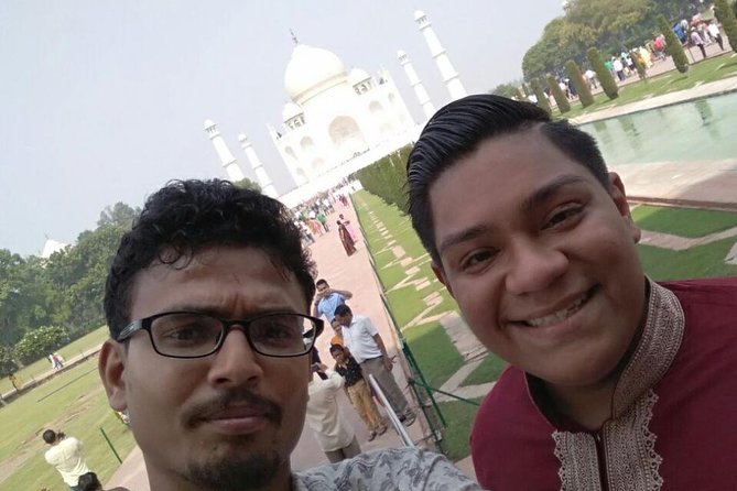 All Inclusive Luxury Taj Mahal Tour from Delhi by Express Train - Who should book this tour?
