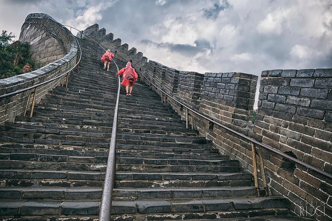 All Inclusive Mutianyu Great Wall Private Tour, VIP Fast Pass - Cable Car, Toboggan, or a Full Hike