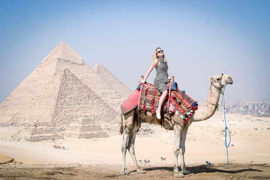 All-inclusive private Trip Pyramids Sphinx, Camel, VIP Lunch - The Great Sphinx and Valley Temple