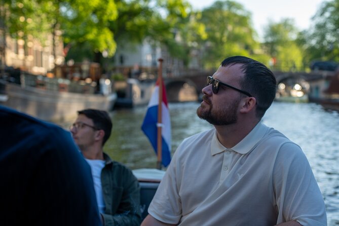 Amsterdam Breakfast Cruise on Private Luxury Boat - Commentary without crowd noise