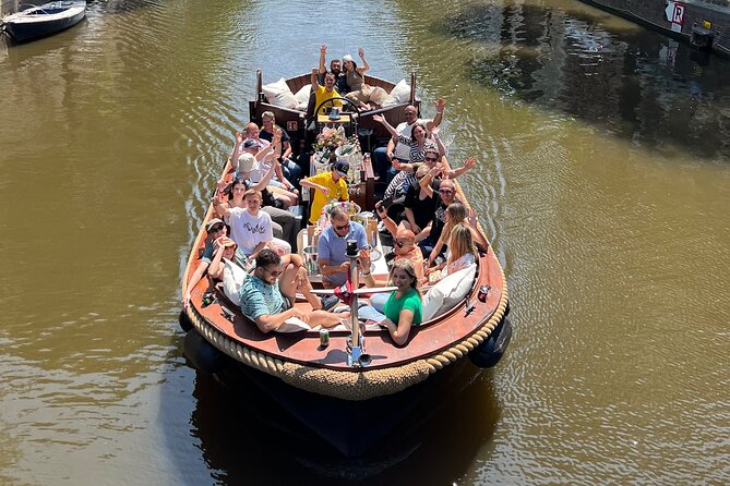 Amsterdam Luxury Boutique Boat tour with Unlimited Beer and Wine - Open boat or covered boat?