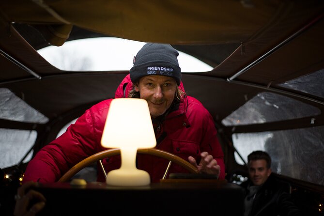 Amsterdam: Luxury Light Festival Cruise Unlimited Drinks Included - Drinks, snacks, and the value of the bar