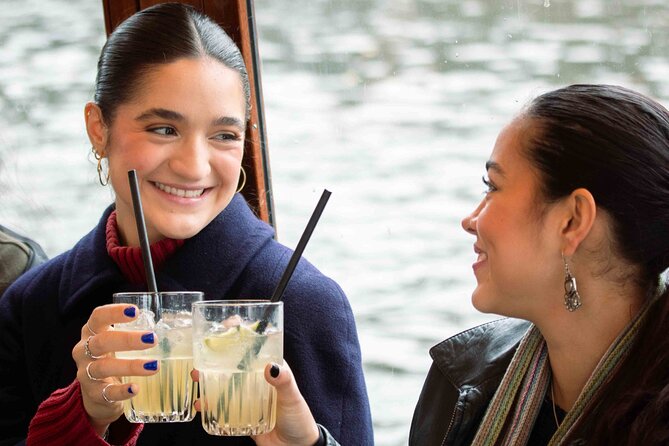 Amsterdam: Luxury Saloon Boat Cruise with Cocktails & Waffle - Is $21.71 good value?