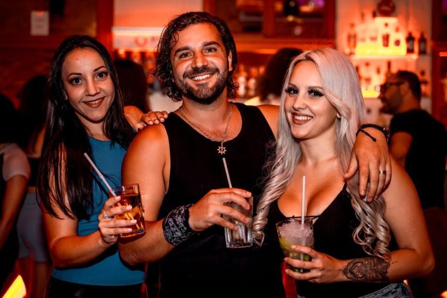 Amsterdam: Original Pub Crawl Party with VIP Entrance - Free shots, drink deals, and what is not included