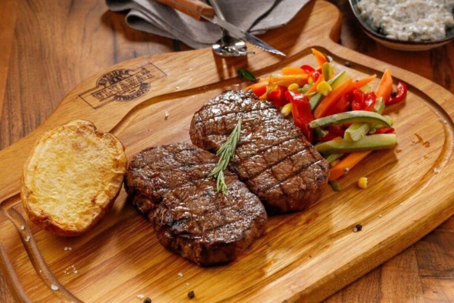 Amsterdam: Private Luxury Cruise with BBQ and Drinks - What the two-hour Amsterdam cruise feels like