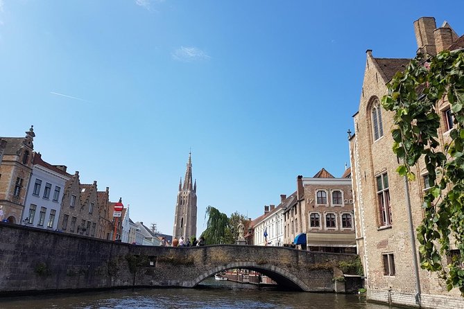 Amsterdam to Bruges – Private luxury Full-Day Tour Cristmasmarket - Arriving in Bruges and finding your bearings