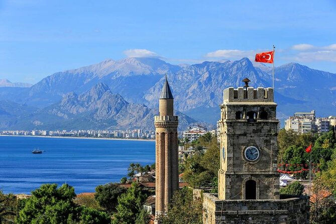 Antalya Luxury Old Town Tour with Cable Car & Boat Trip - Kaleici Old Town, Hadrian’s Gate, and the old harbor