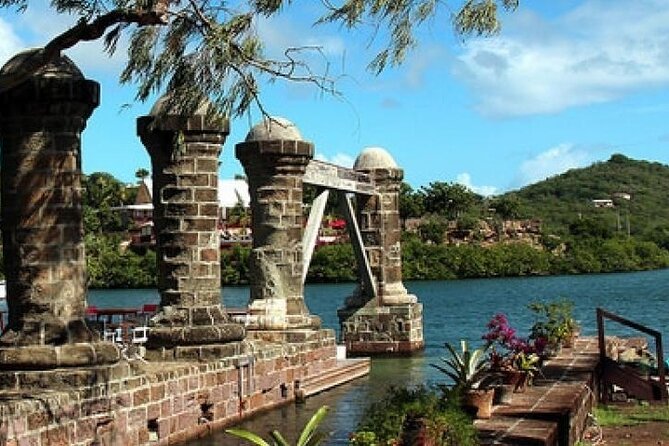 Antigua VIP Tours - Private Platinum Tour - Dow’s Hill puts the island in context