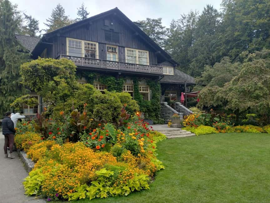 Aquarium & StanleyPark+20 Gem Spots+City/Vip Car+Small Group - Why this Vancouver tour works