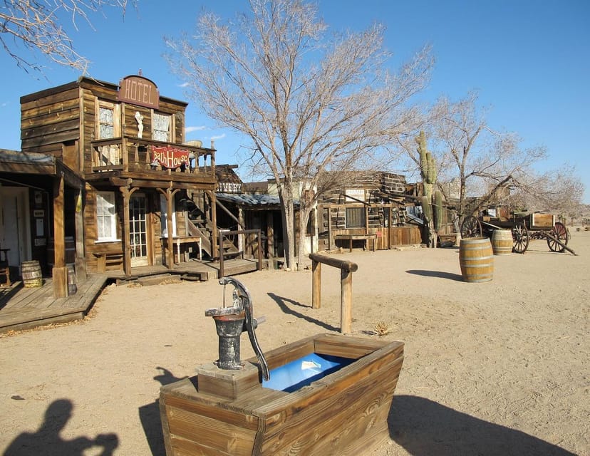 Around Las Vegas Tour VIP Small Group tour From Las Vegas - What the small-group format changes