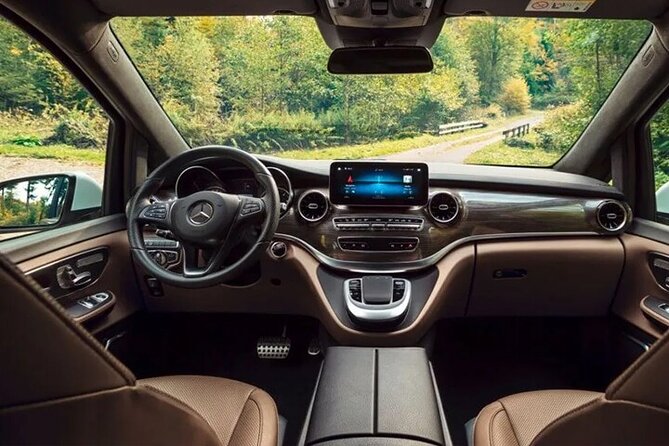 Arrival by Luxury Van Barcelona Airport BCN to Barcelona City - Chauffeurs Who Add More Than a Drive