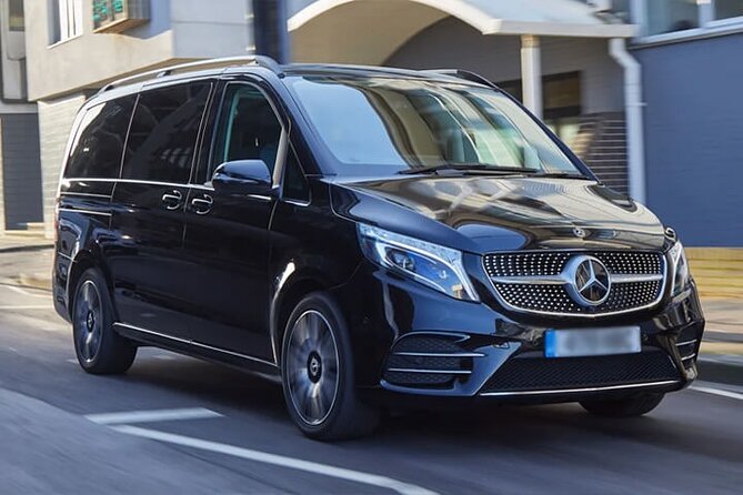 Arrival by Luxury Van Barcelona Airport BCN to Barcelona City - The Ride Into Barcelona City Center