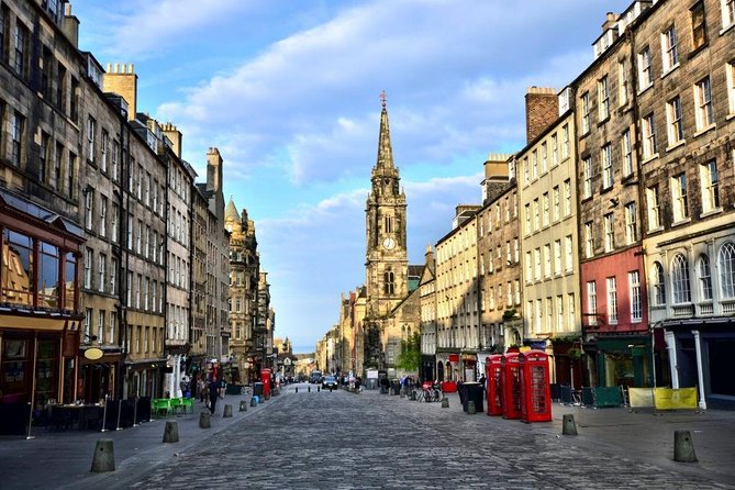 Arrival Transfer: Airport EDI to Edinburgh by Luxury Van - A private Mercedes van for the ride into Edinburgh