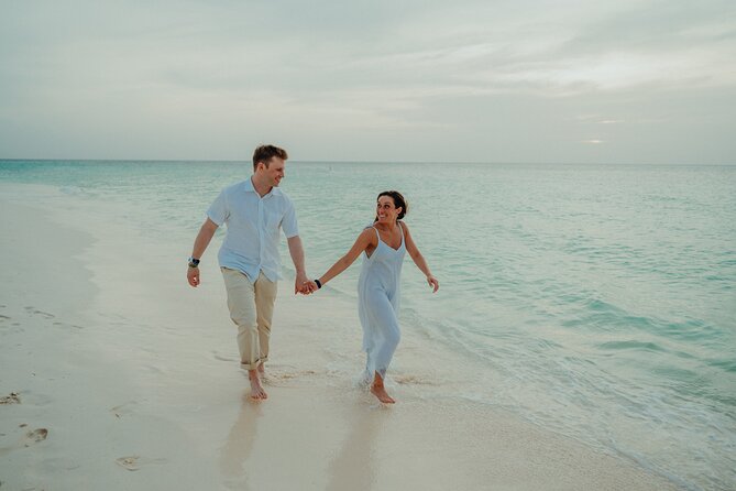 Aruba Romantic Sunset Photoshoot & Beach Picnic in Luxury Cabana - Practical planning for couples and small groups