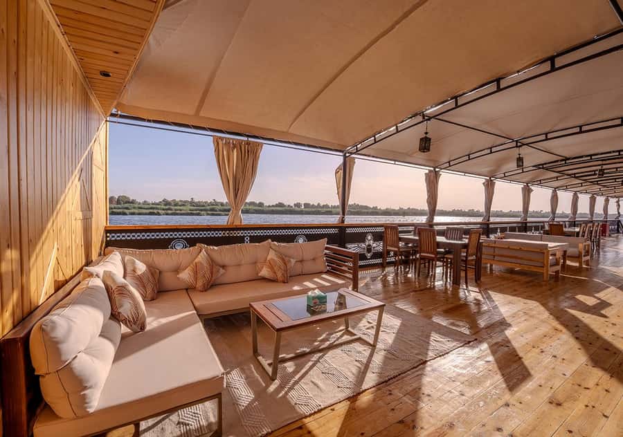 Aswan to Luxor: 4-Day Luxury Dahabiya Nile Cruise Adventure - Why a dahabiya changes the Nile cruise