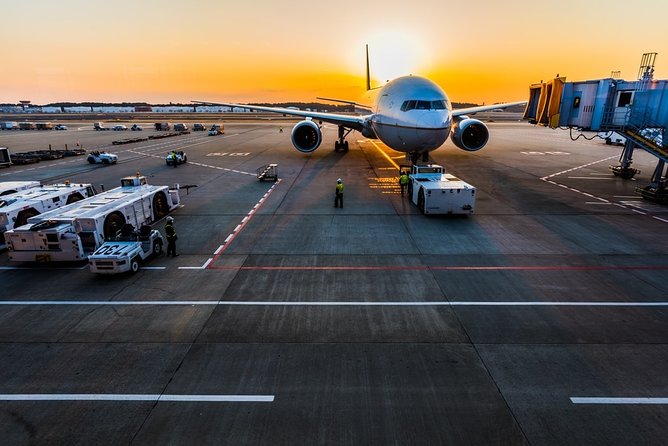 Athens Hotels To Athens AirPort Private Luxury Transfer Service - The drivers are part of the value