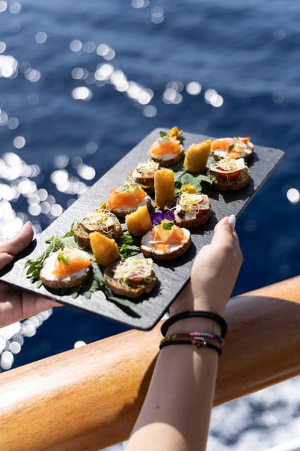 Athens: Saronic Islands Cruise with VIP Area Seating & Lunch - Poros: a short look at a pine-covered island