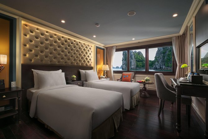 Bai Tu Long bay Luxury Cruise 2D/1N: Less touristy places, Kayaking, full meals - Boarding and settling into the cabin
