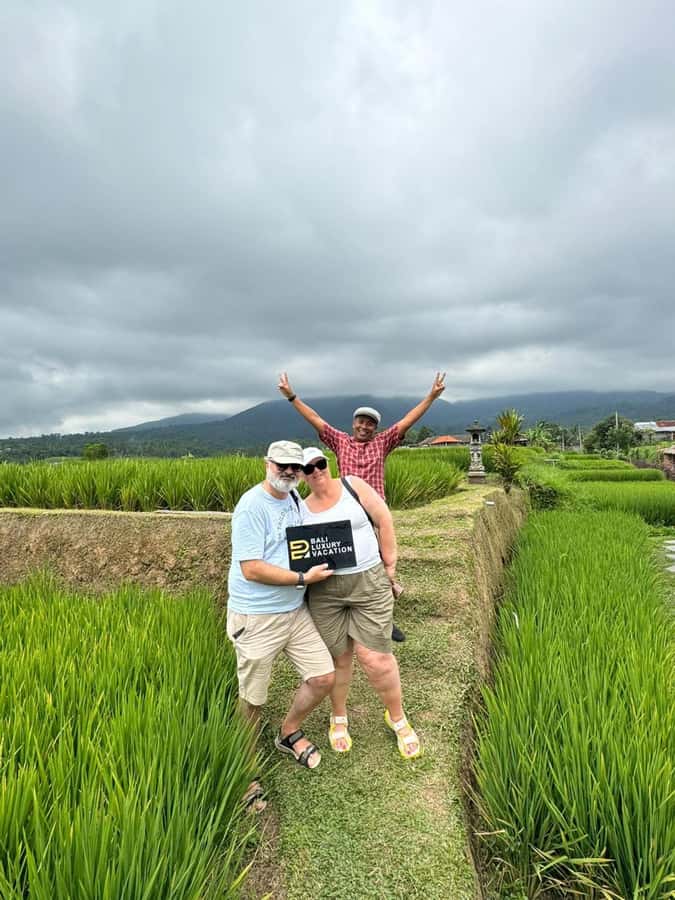 Bali: Green and Heritage West Trip Private Tour, Luxury Car - Taman Ayun: A Calm Start Among Water Gardens