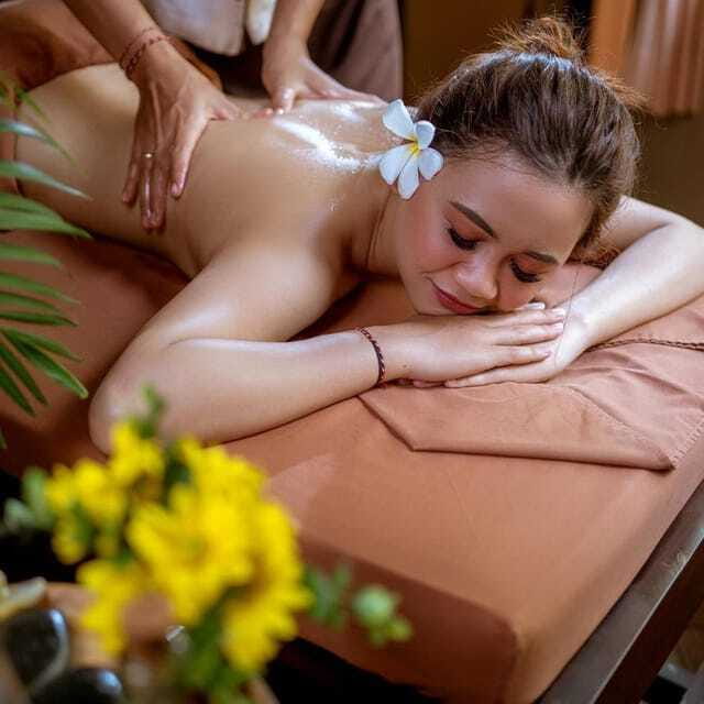 Bali: Luxury Spa Balinese Massage Package Experience - Balinese massage with essential oils