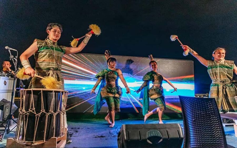 Bangkok: Alangka Luxury Cruise with Buffet and Live Music - Dinner on the Chao Phraya