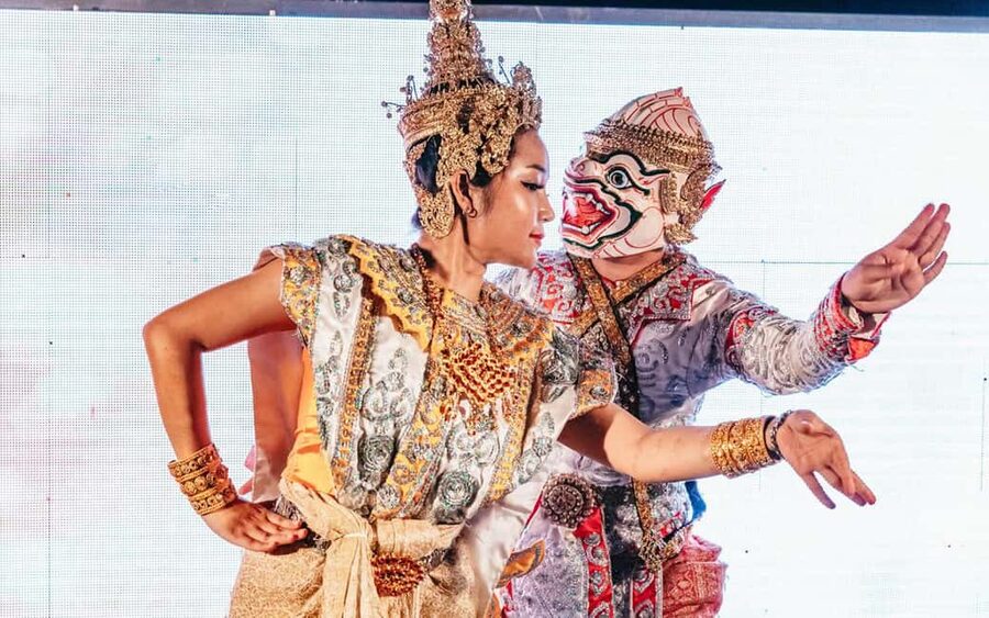 Bangkok: Alangka Luxury Cruise with Buffet and Live Music - River City and Asiatique