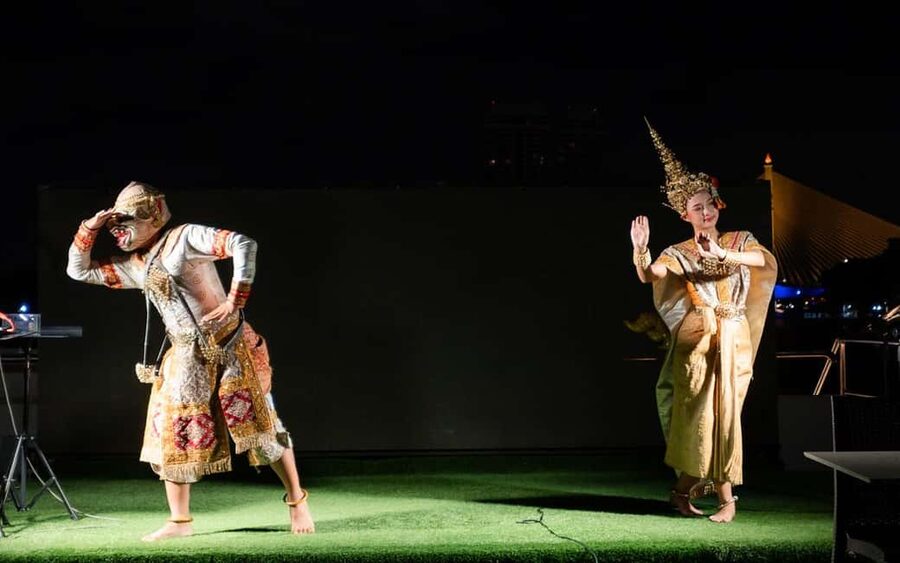 Bangkok: Alangka Luxury Cruise with Buffet and Live Music - Is $37 a fair price?