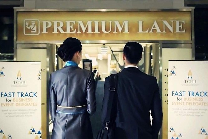 Bangkok Suvarnabhumi Airport (BKK) VIP Fast-Track Service - Baggage claim and customs help after passport control